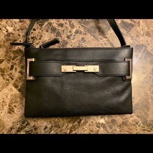 Jennifer Lopez Lola crossbody